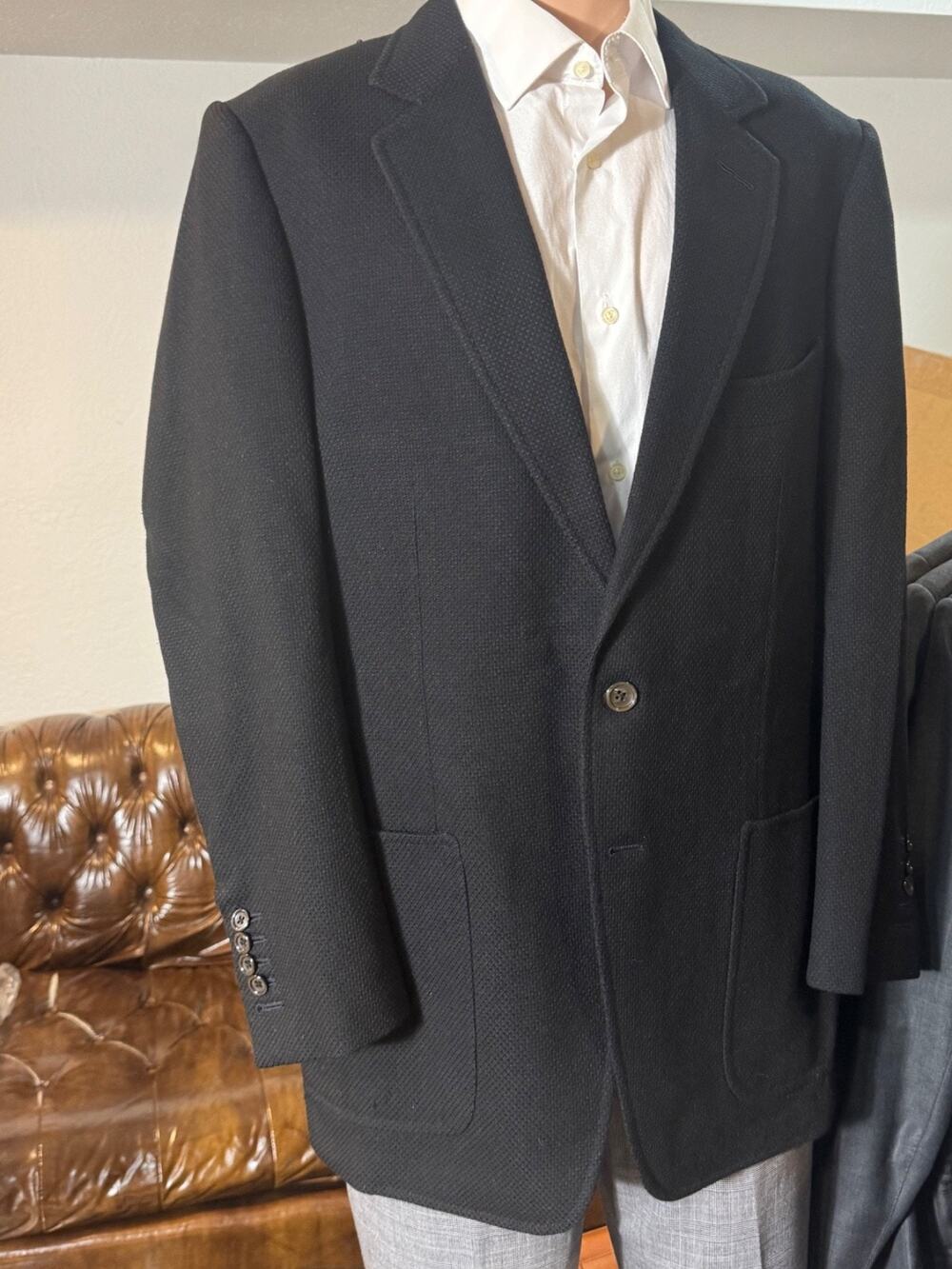 Tom Ford Black Silk Wool Textured Blazer 54 44R Men's Buckley Fit Notch Lapel